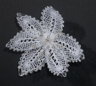 Fleur double blanche grille et mat