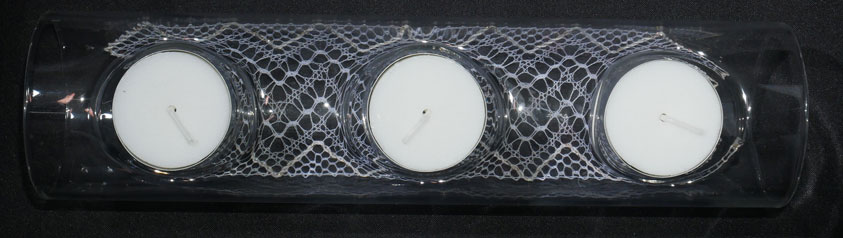 3 bougies, dentelle blanche